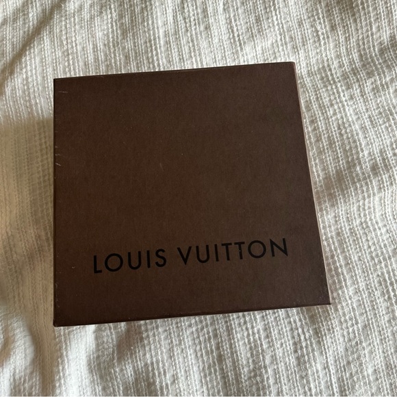 ✨ Rare ✨ Louis Vuitton Ombré Shawl - Picture 2 of 8